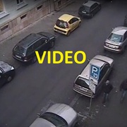 Poznáte osobu na videu? Informujte policii