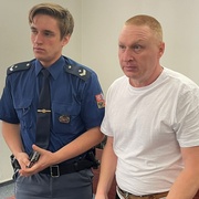 Naprosté zvěrstvo - Slaiko vsunul ženě do vaginy petardu a odpálil ji
