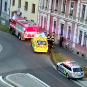 Střet auta s dvaasedmdesátiletou cyklistkou
