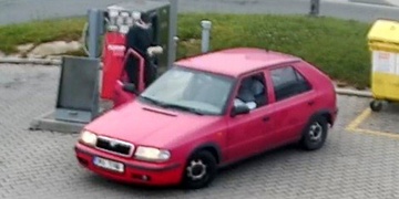 Zloději krom peněz brali vše co jim přišlo pod ruku