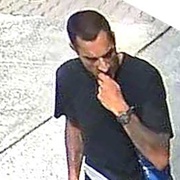 Policie pátrá po zloději z Kollárovy ulice