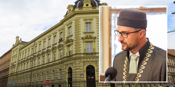 Kriminalisté obvinili bývalého děkana Západočeské univerzity v Plzni Lukáše Šticha