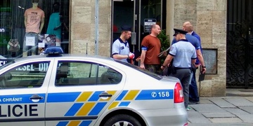 Loupež v centru Plzně - Aktualizujeme