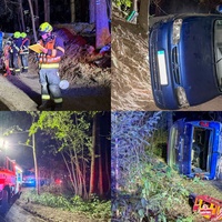 Opilý řidič chtěl dojet muže, se kterým se předtím popral, místo toho skončil s autem na boku