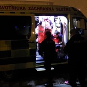 Místo setkání s dětmi muž ženu znásilnil