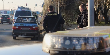 Senior ve Favoritu srazil kočárek i s dvouletým dítětem