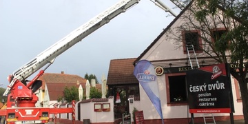 Požár v restauraci Český dvůr