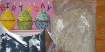 Drogy v narozeninovém přáníčku či jako CD