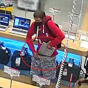 Zloděj z Datartu dopaden, policisté vám děkují za pomoc