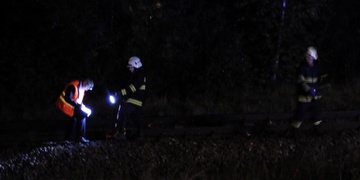 Sebevrah "uvěznil" cestující ve vlaku