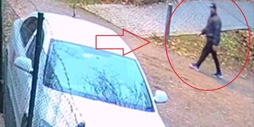 Poznáte muže na videu?