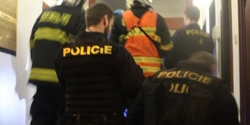 Unikající oxid uhelnatý v Plzni otrávil celou rodinu