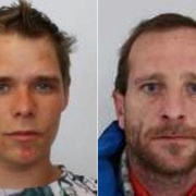 Policie pátrá po dvou zlodějích