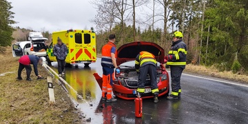 Střet osobních vozů