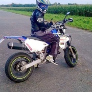 Táta těžce zraněného 16letého motorkáře děkuje zachránci