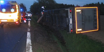 Havárie kamionu na hlavním tahu Folmava-Plzeň