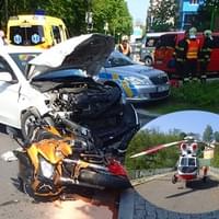 Motorkář zemřel poté, co mu mladá řidička nedala přednost