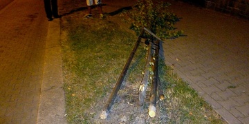 HLOUPÉ VANDALSTVÍ HLOUPÉHO ČLOVĚKA