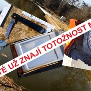 Policisté už znají totožnost mrtvého muže