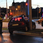 Mladý řidič nezvládl svůj vůz a havaroval