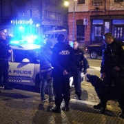 Agresivní soused, napadený muž i opilci, kteří nechtěli platit