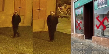 Pachatel posprejoval výlohy hákovými kříži - nepoznáte ho právě vy?