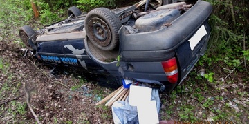 V ubytovně ukradl klíče od vozu a s autem následně havaroval