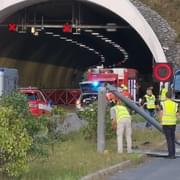 Smrtelná dopravní nehoda uzavřela tunel Valík - stále aktualizujeme