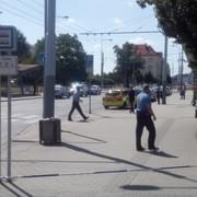 Před budovou autobusového nádraží v Plzni byla nalezena podezřelá taška