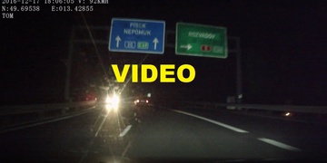 Vozy se řítily dálnicí v protisměru