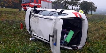 S autem se převrátil na bok