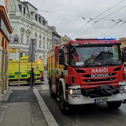 Únik neznámé látky v centru Plzně