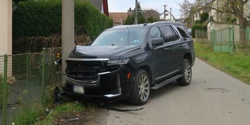 Kombinace tří promile a mobilu v ruce řidičky nemohla skončit jinak než nehodou