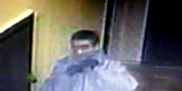 Gang vybílil byt. Poznáte osoby na fotkách?