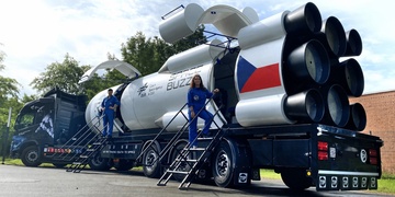 Vesmírná raketa v Plzni?