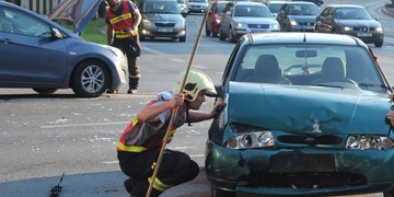 Dopravní nehoda na náměstí Míru