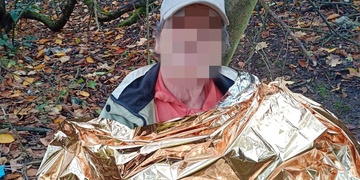 Senior byl podchlazený a nebyl schopný vstát