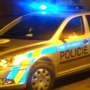 Příšerně se opil, usedl do auta a vyjel
