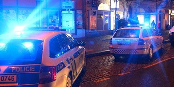 Zákazník na Americké napadl mladou prodavačku