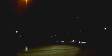 Žena se oběsila přímo na ulici