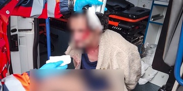 Chtěl se prát, ale v sanitce nakonec skončil sám