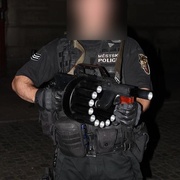 Městská policie nakupuje velké zbraně včetně granátometů