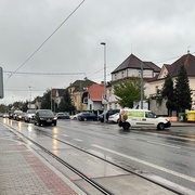 Žena vběhla přímo před tramvaj