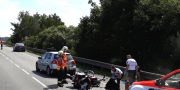 Vážně zraněný motorkář u Horšovského Týna