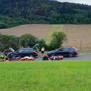 Tři nehody motorkářů, jeden z nich utrpěl velice vážná zranění nohy