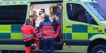 Auto na Doubravce srazilo malé dítě