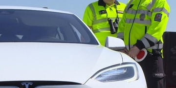 Policista z dálničního oddělení vybíral pokuty na černo