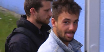 Na Americké napadli a zranili policistu