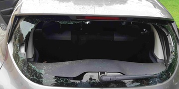 Jsem ti nevěrná s tvým strýčkem!