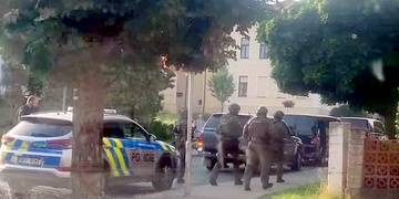 Zadržet střelce, který byl pod vlivem pervitinu, vyrazila i zásahová jednotka